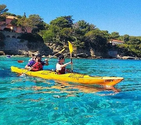 Luxury Modern Provencal Infinity Pool Epic Seaview Near Cannes Festival-ready 빌라 망들리유 라 나플