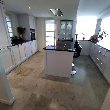 빌라 Luxury Modern Provencal Infinity Pool Epic Seaview Near Cannes Festival-ready