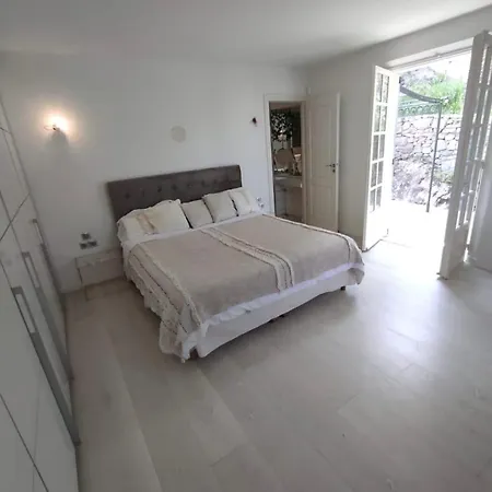 Luxury Modern Provencal Infinity Pool Epic Seaview Near Cannes Festival-ready * 망들리유 라 나플
